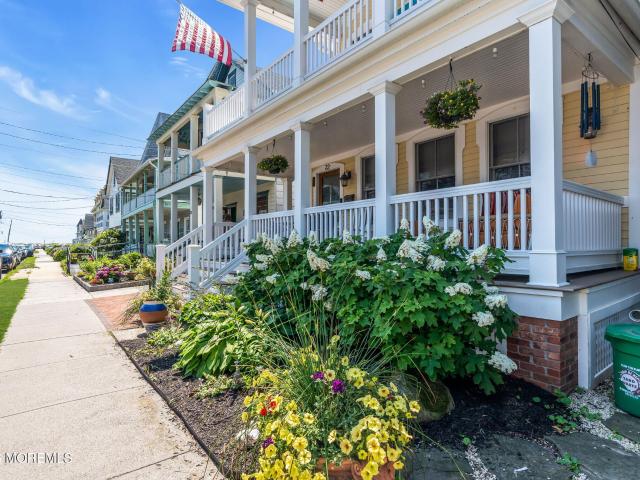 House for sale in Monmouth, New Jersey
