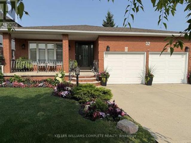 House for sale in Ancaster, Ontario