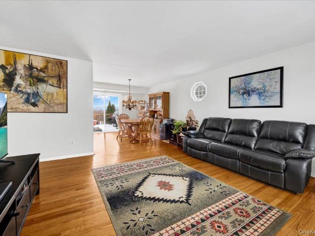 House for sale in Village of Warwick, Town of Warwick