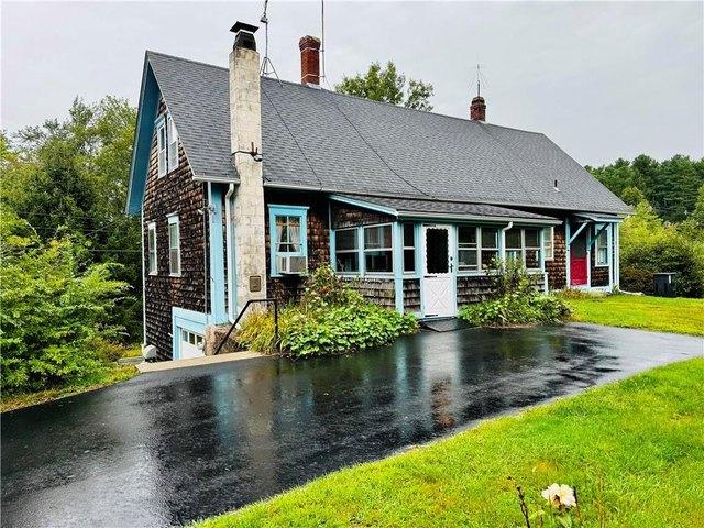 House for sale in Hopkins Hollow, Coventry