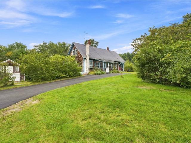House for sale in Greene, Coventry