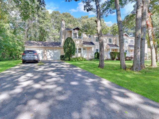 Condo for sale in Yaphank, Town of Brookhaven