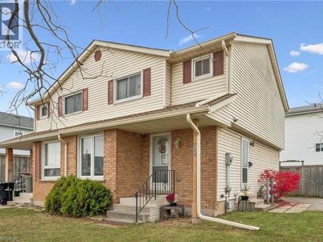 House for sale in Centreville Chicopee, Kitchener