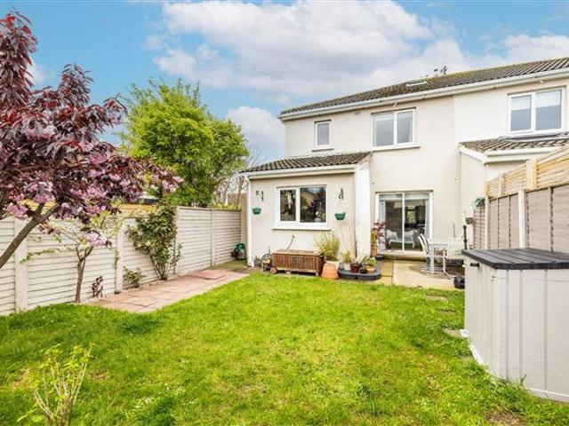 Detached House for sale in Skerries, North Tipperary