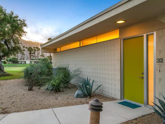 Condo for sale in Palm Springs, California