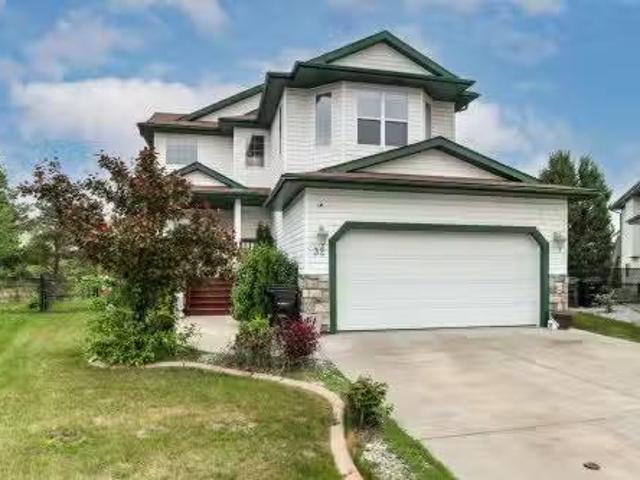 House for sale in Spruce Grove, Alberta