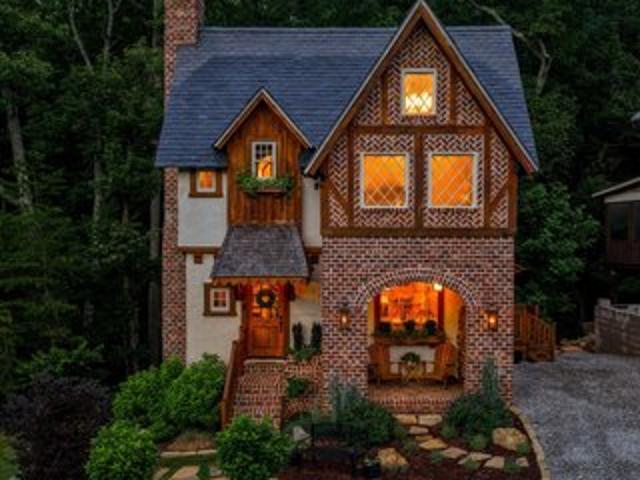 House for sale in Chickamauga, Georgia
