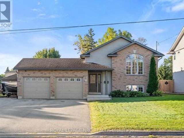 House for sale in Fort Erie, Golden Horseshoe