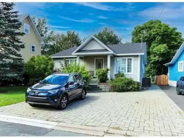 House for sale in Foxtrap, Newfoundland And Labrador