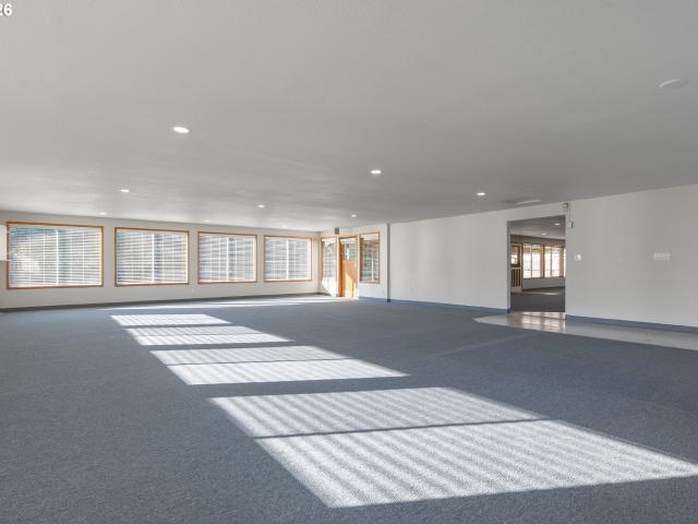Commercial for sale in Bethel, Eugene