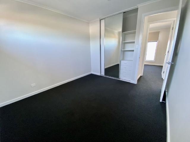 Townhouse for rent in Horseshoe Creek, South Australia