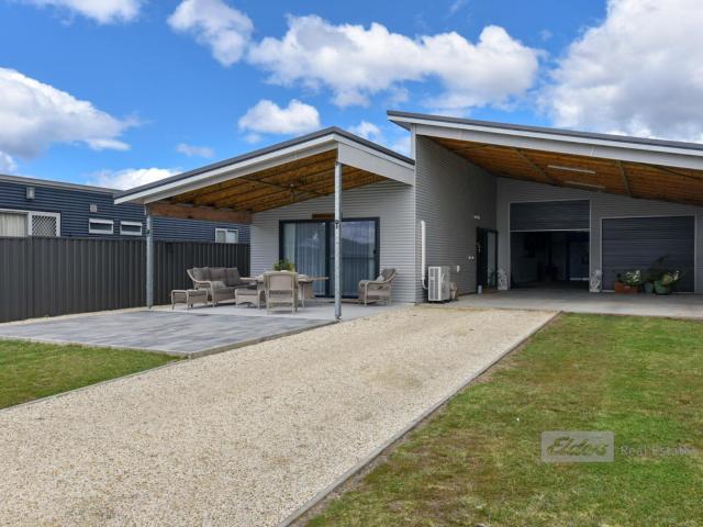House for sale in Bremer Bay, Western Australia