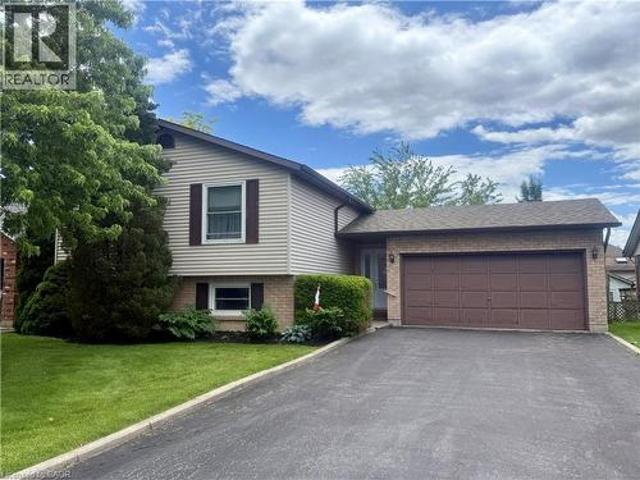 House for sale in Caledonia, Ontario