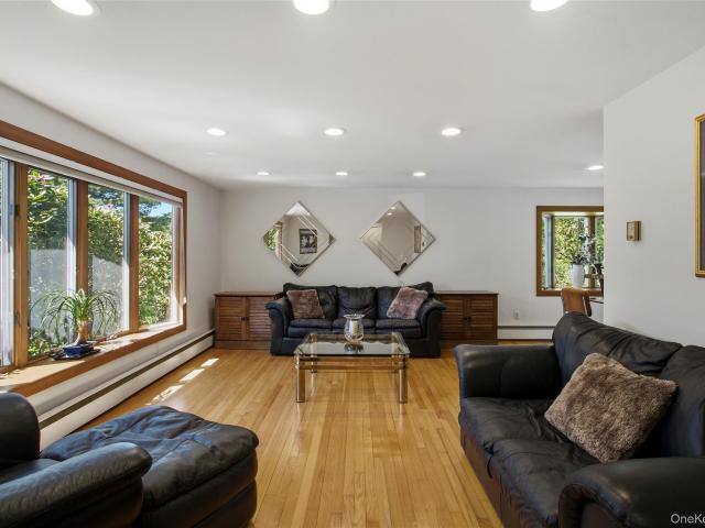 House for sale in Patterson, New York