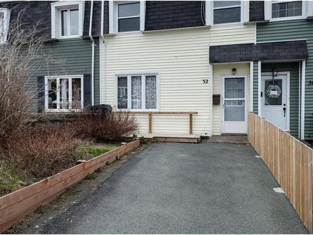 House for sale in Foxtrap, Newfoundland And Labrador