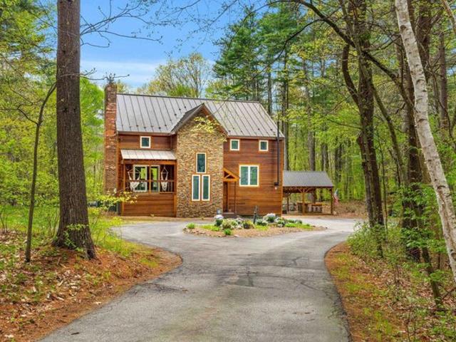 House for sale in New Hampshire