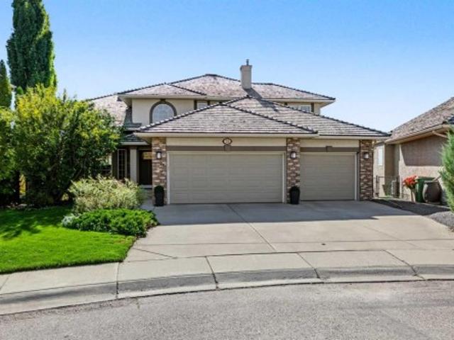 House for sale in McKenzie Lake, Calgary