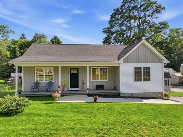 House for sale in Warren, Massachusetts