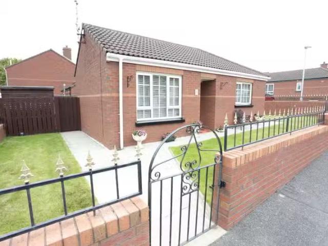 House for sale in Corry, Connacht