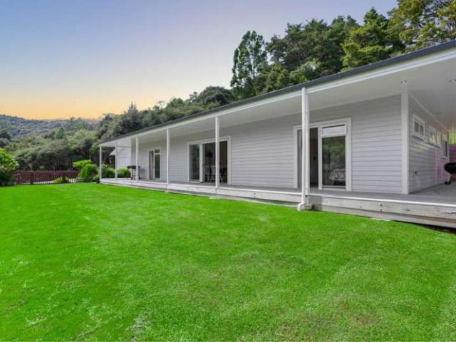 Property for sale in Puhoi