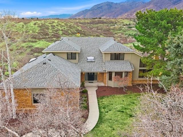 House for sale in Sandy, Utah