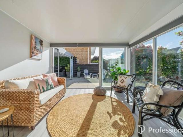 House for sale in Days Bay, Wellington