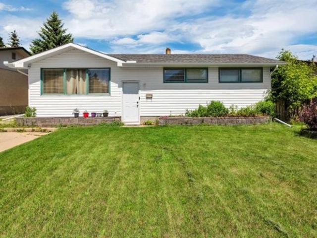 House for sale in Oriole Park, City of Red Deer