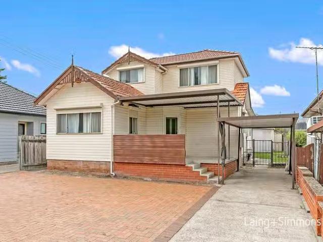 House for rent in Guildford