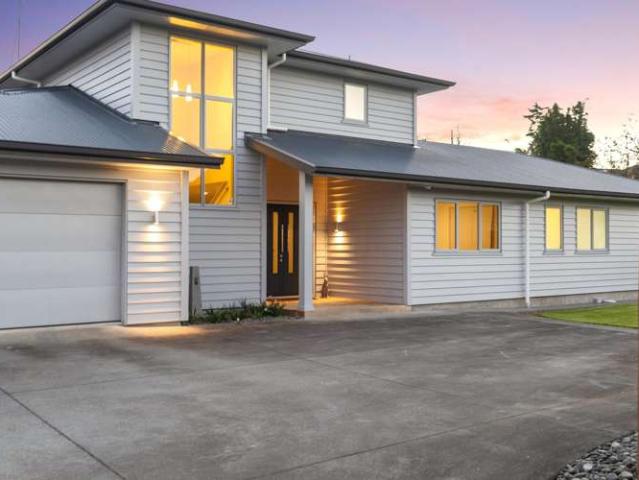 House for sale in Omokoroa, Bay Of Plenty