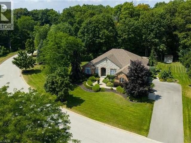 House for sale in Ancaster, Ontario