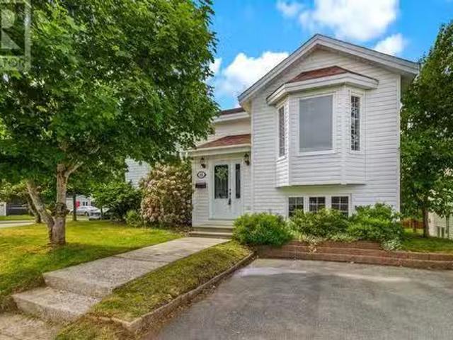 House for sale in Foxtrap, Newfoundland And Labrador