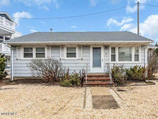 House for sale in Lavallette, New Jersey