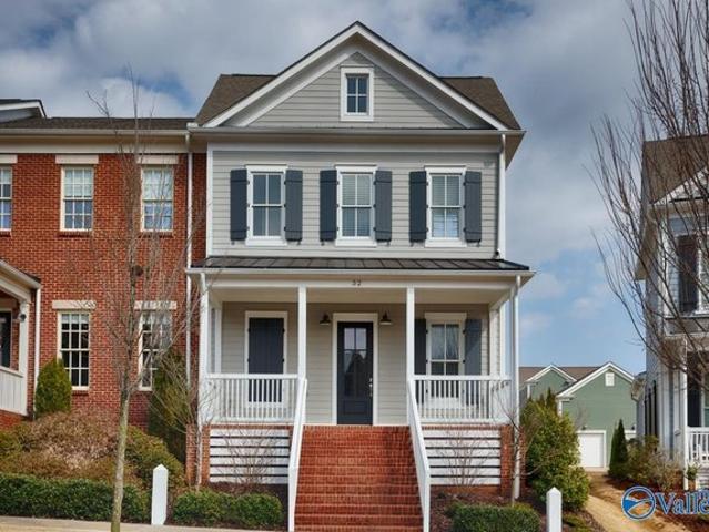 Townhouse for sale in Huntsville, Alabama