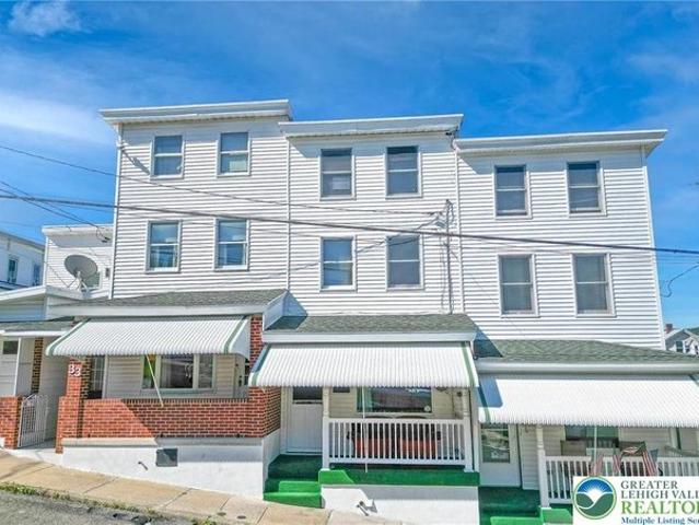 Townhouse for sale in Carbon, Pennsylvania