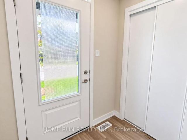 Townhouse for rent in Mulhurst Bay, Ontario