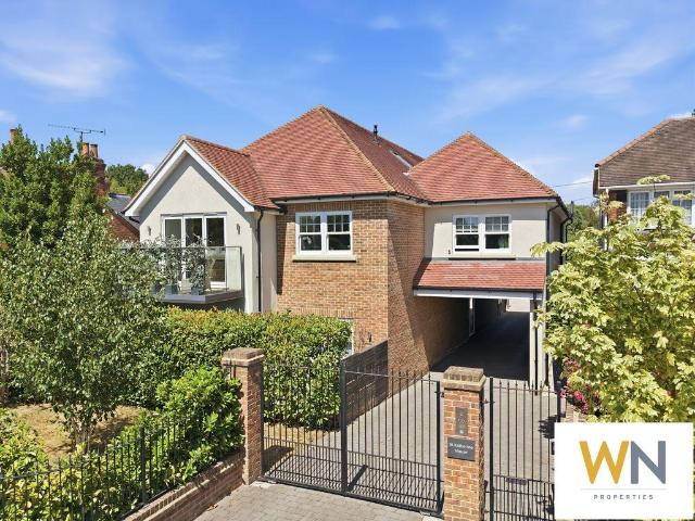 Apartment for rent in Hutton, Navestock Side