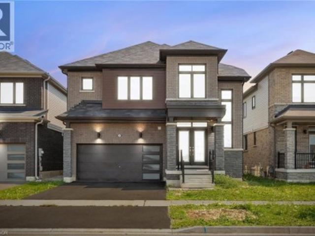House for sale in Caledonia, Ontario