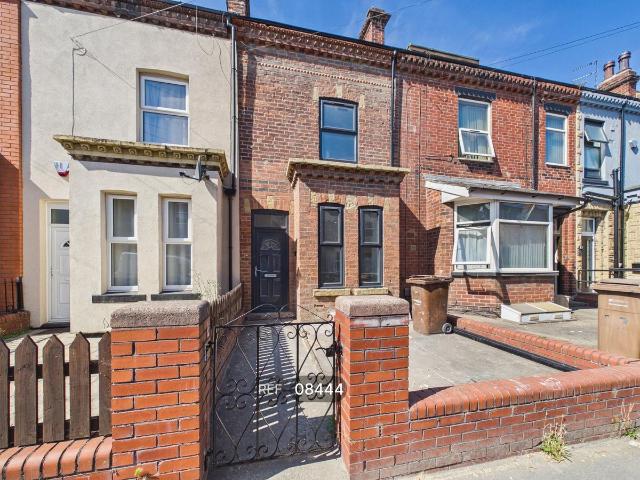 House for rent in Heath, West Yorkshire