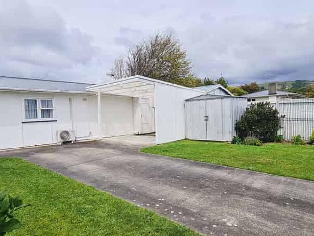 House for rent in Waikanae, Wellington