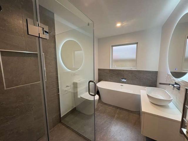 House for rent in Chaslands, Canterbury
