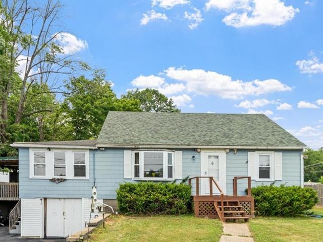 House for sale in New Hampshire