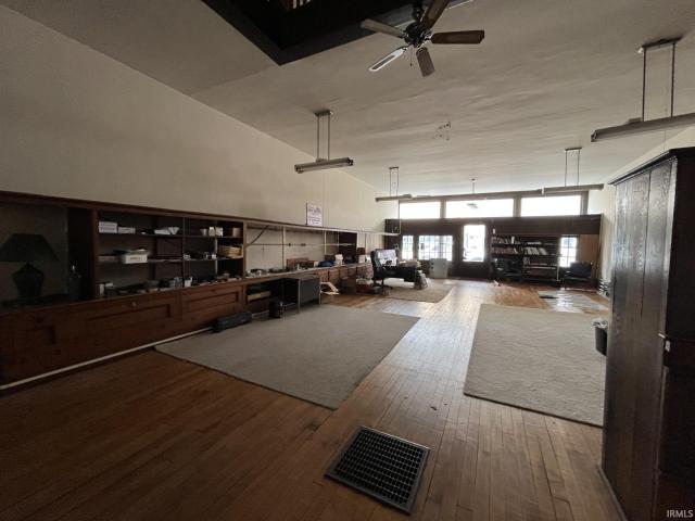 Commercial for sale in Flora, Carroll County