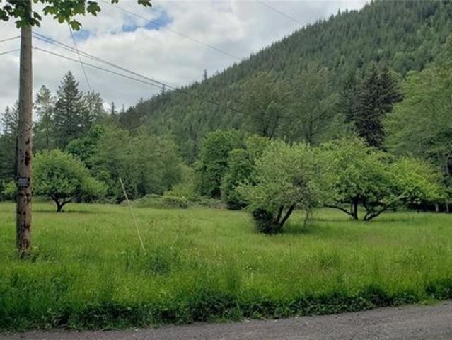 Land for sale in Enumclaw, Washington