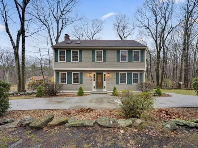 House for sale in Sutton, Massachusetts