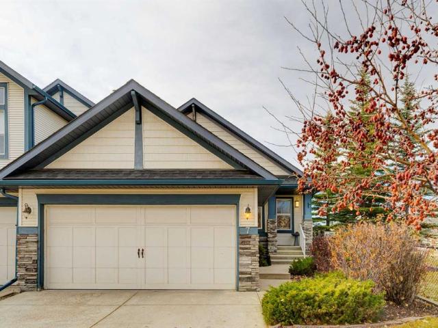 Townhouse for sale in Northwest, Alberta