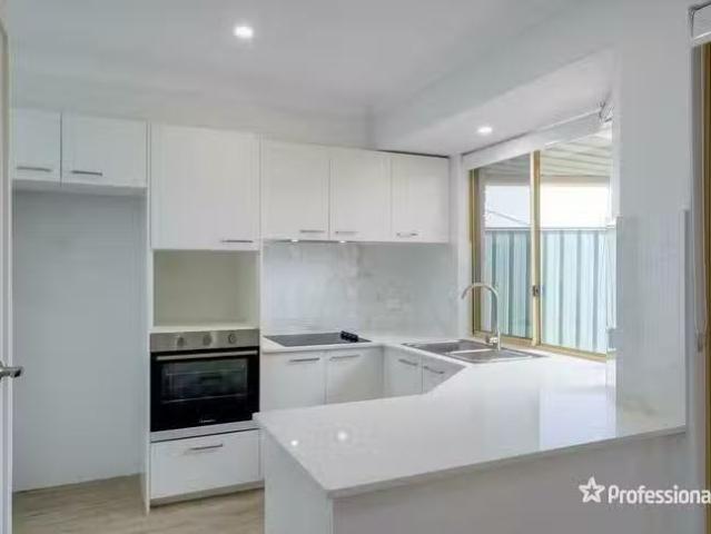 House for rent in Ballajura, Western Australia