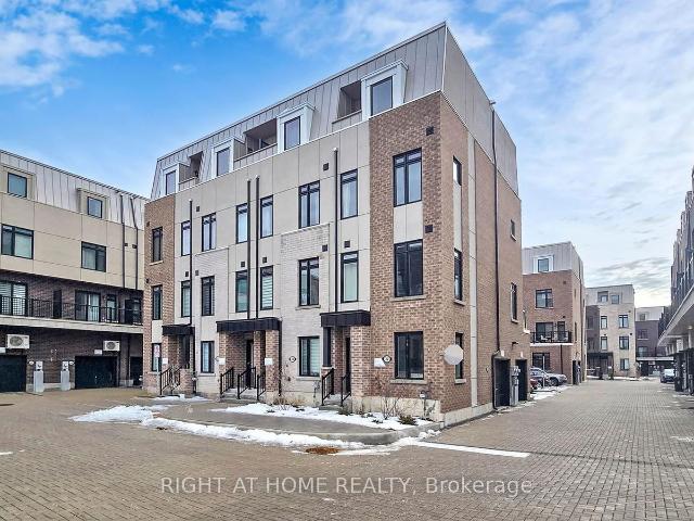 Townhouse for sale in Woburn, Ontario