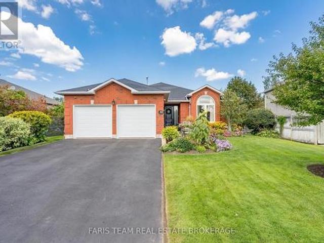 House for sale in Barrie, Ontario