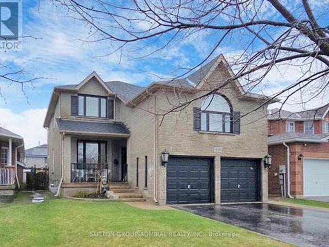House for sale in Barrie, Ontario
