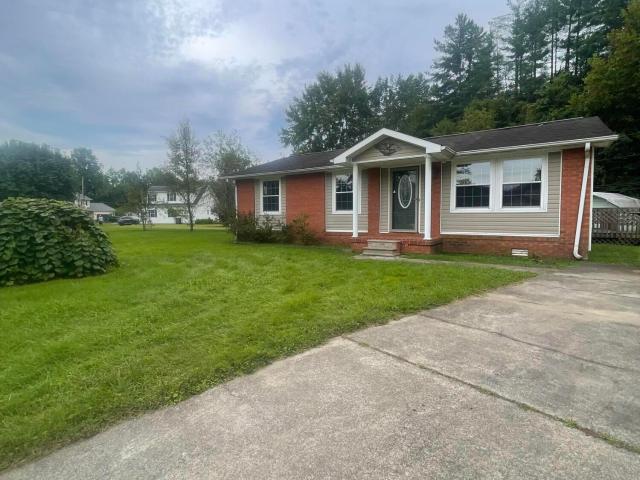 House for sale in Bimble, Kentucky